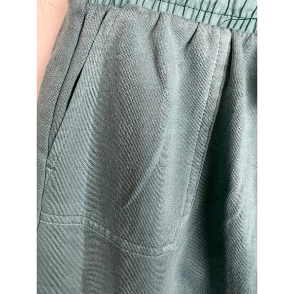 Cat & Jack Skirt w/ Attached Shorts - Picture 3 of 13